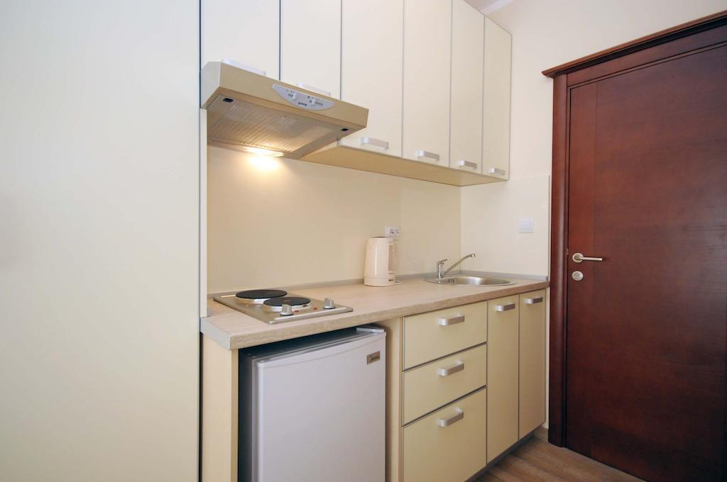 Apartments Royal Будва Екстер'єр фото