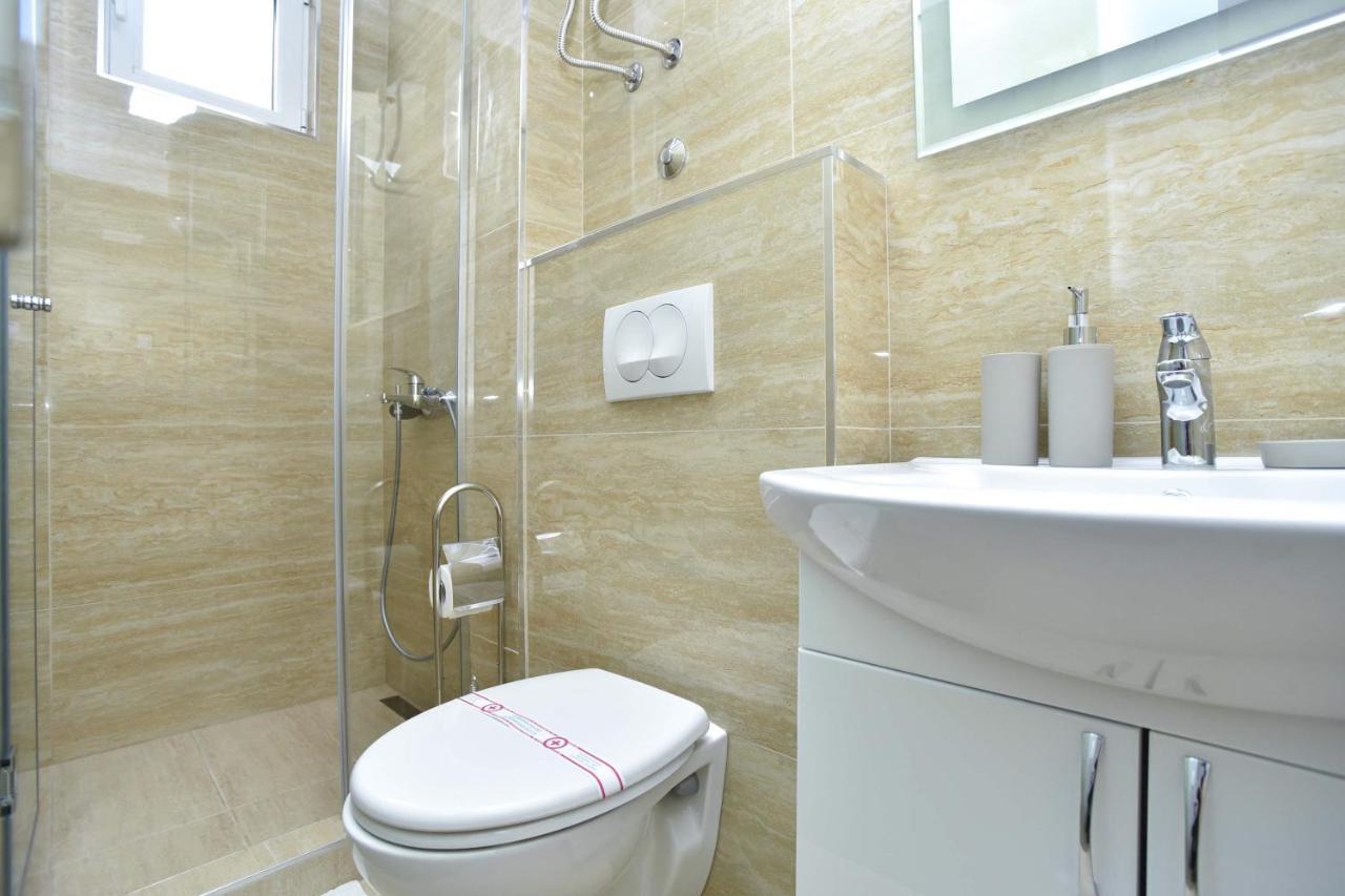 Apartments Royal Будва Екстер'єр фото